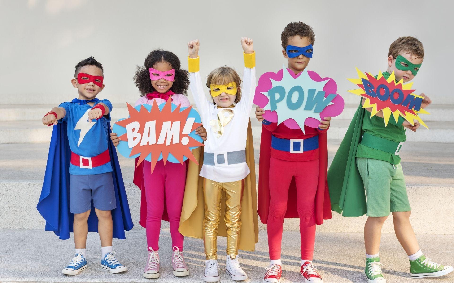 Parrot Playtime - Getting the Most From Toys – Bird Street Bistro, image size:1920x1200